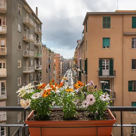 Thanit Penzion Cagliari