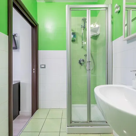 Thanit 3* カリアリ